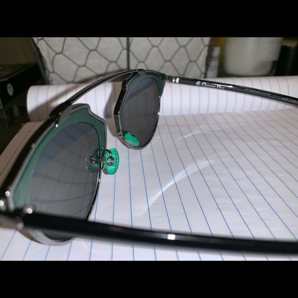 Gift these gorgeous glasses last year.